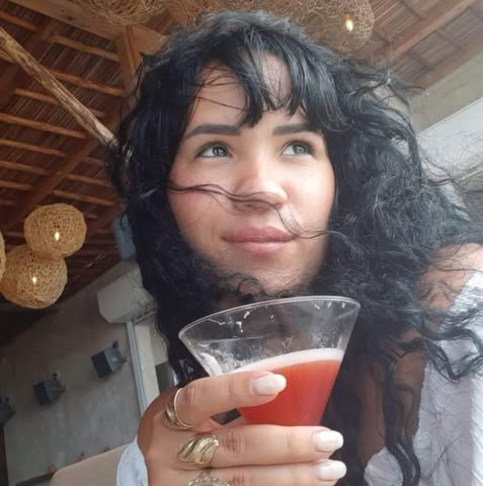 Meet your Posher, Leyanet